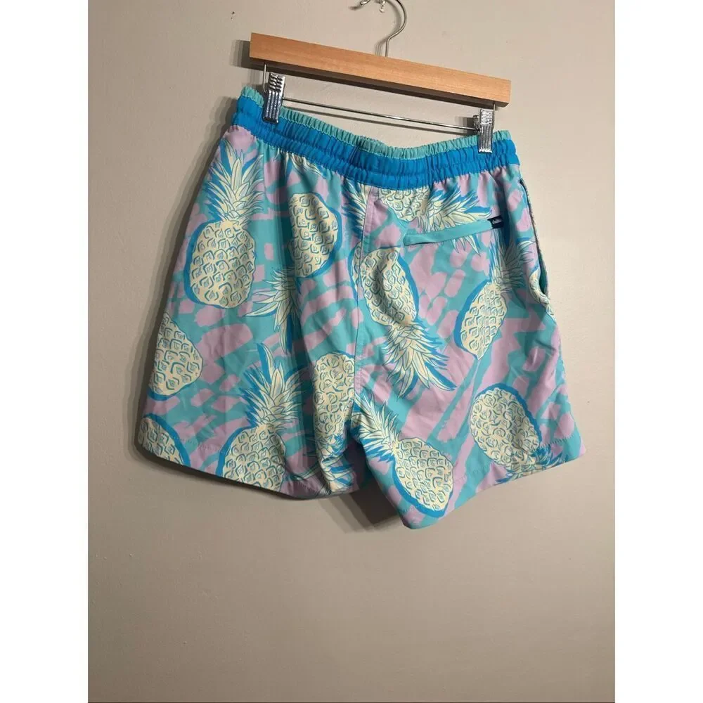 Chubbies Blue Pink Pineapple Print The Low Tides Classic Swim Trunks Size Medium